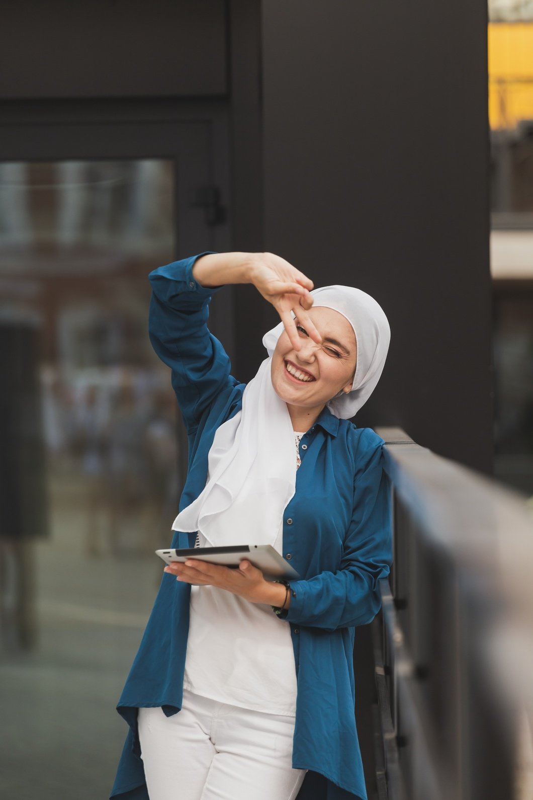 Modern Arabian Muslim Woman With Tablet Computer O WYXCRUM
